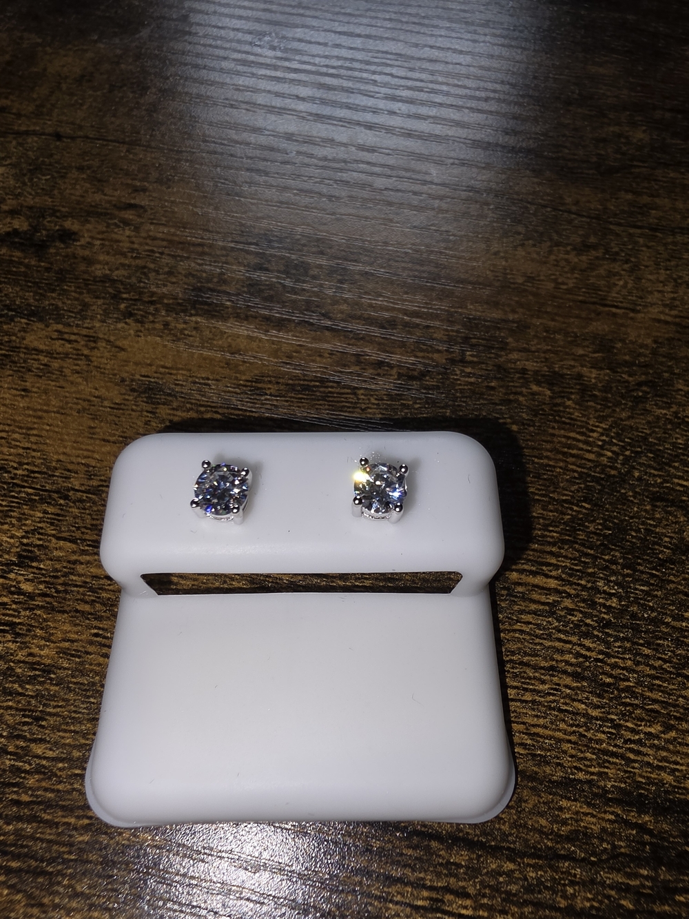 925 Sterling Silver Moissanite Stud Earrings - 1CTW VVSD